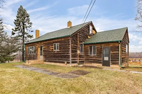 4993 Maple Grove Road Hermantown MN 55811