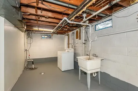 1205 W Arrowhead Road Duluth MN 55811