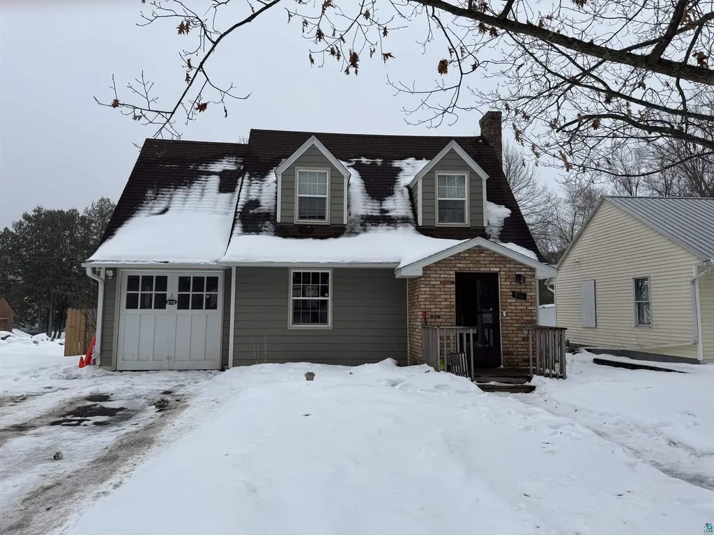 210 N Court Avenue Sandstone MN 55072