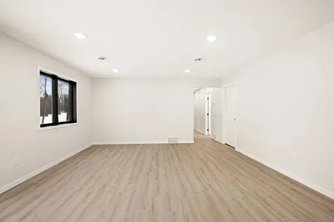 4929 Wild Rose Trail Hermantown MN 55811