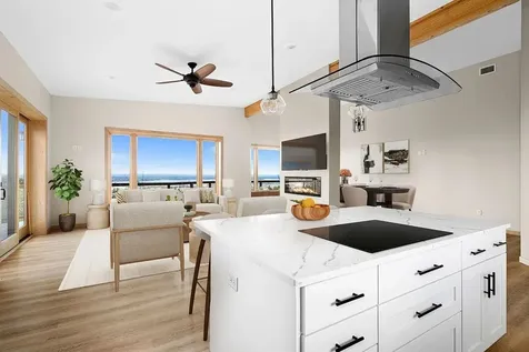 2102 N 40th Avenue W Duluth MN 55811