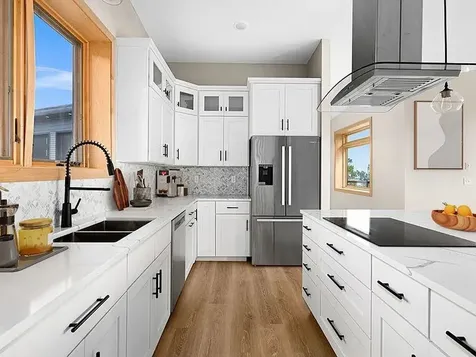 2102 N 40th Avenue W Duluth MN 55811