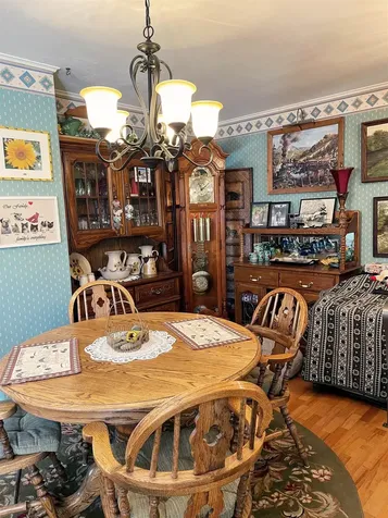 22 Hays Creek Silver Bay MN 55614