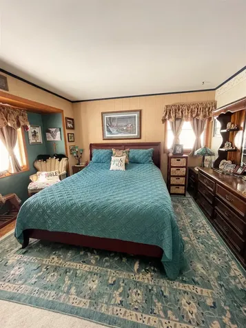 22 Hays Creek Silver Bay MN 55614