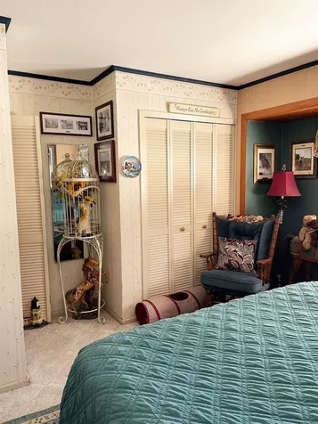 22 Hays Creek Silver Bay MN 55614