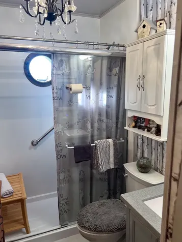 22 Hays Creek Silver Bay MN 55614