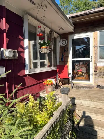 22 Hays Creek Silver Bay MN 55614