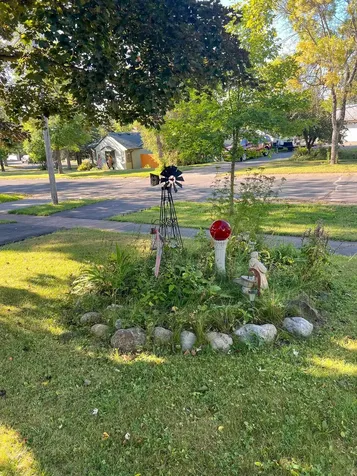 22 Hays Creek Silver Bay MN 55614