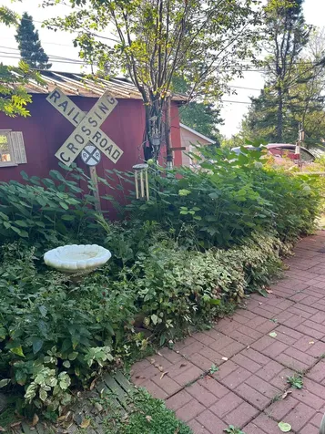 22 Hays Creek Silver Bay MN 55614