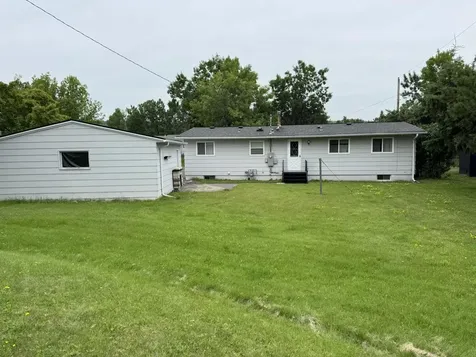 17 Law Drive Silver Bay MN 55614