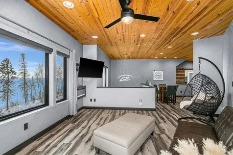 1430 Stoney Point Drive Duluth MN 55804