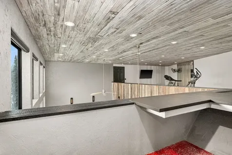 1430 Stoney Point Drive Duluth MN 55804