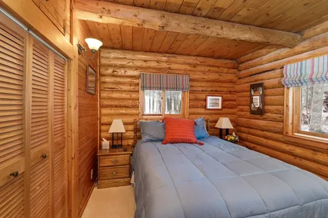 3296 N Little Alden Lake Road Duluth MN 55803