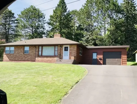 105 Lyons Street Duluth MN 55811