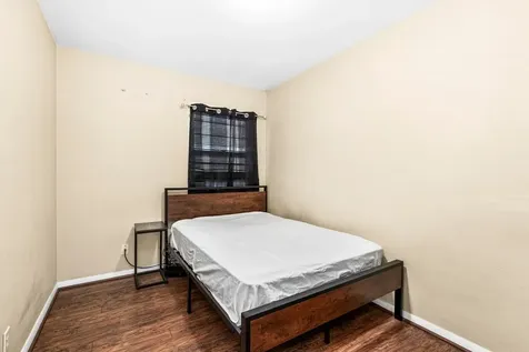 105 Lyons Street Duluth MN 55811