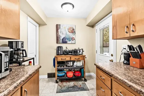 105 Lyons Street Duluth MN 55811