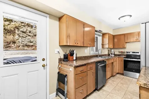 105 Lyons Street Duluth MN 55811