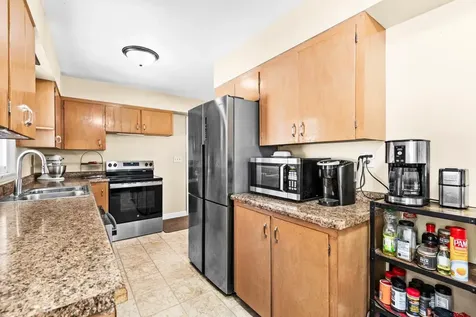 105 Lyons Street Duluth MN 55811