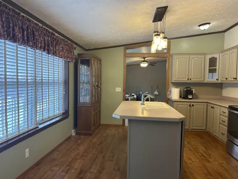1302 Old North Shore Road Duluth MN 55804