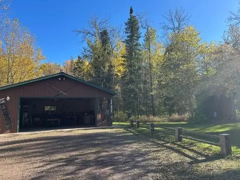 1302 Old North Shore Road Duluth MN 55804