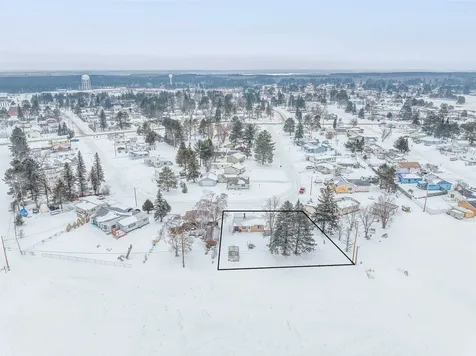 28 Hemlock Creek Babbitt MN 55706