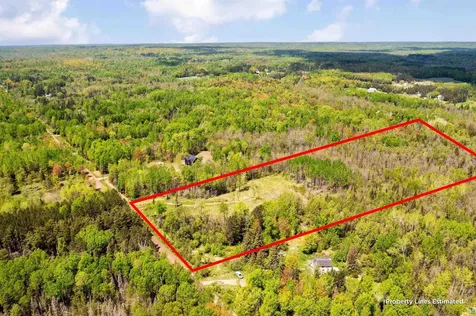 2597 Lauren Road Duluth MN 55804