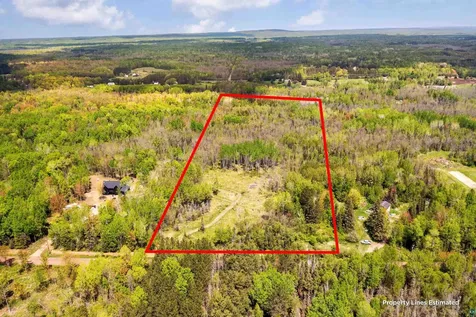 2597 Lauren Road Duluth MN 55804