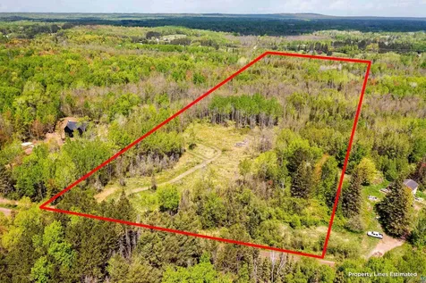2597 Lauren Road Duluth MN 55804