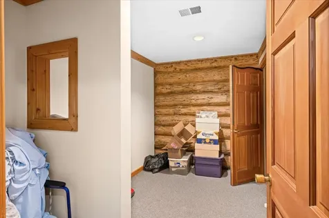 5722 Homestead Road Duluth MN 55804