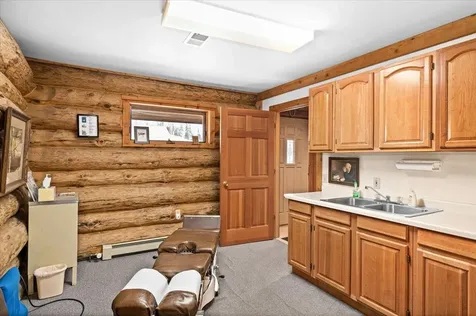 5722 Homestead Road Duluth MN 55804