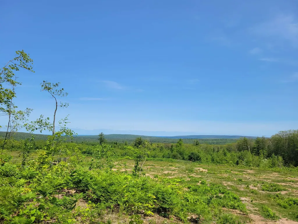 89XXX Mariner Mile Bayfield WI 54814