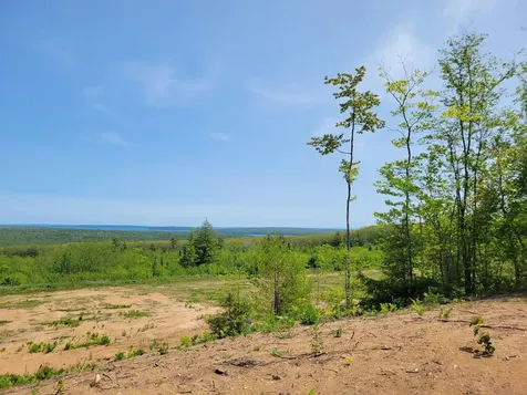 89XXX Mariner Mile Bayfield WI 54814
