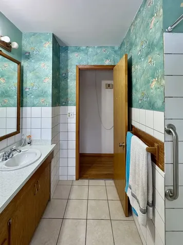 136 W 9th Street Grand Marais MN 55604