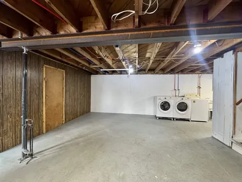 136 W 9th Street Grand Marais MN 55604