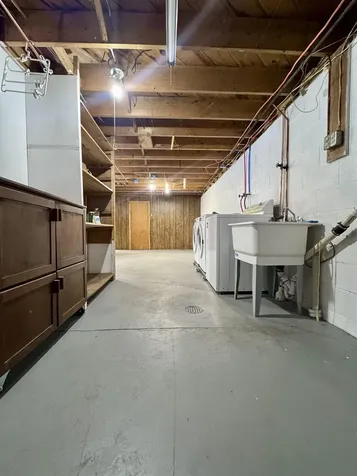 136 W 9th Street Grand Marais MN 55604