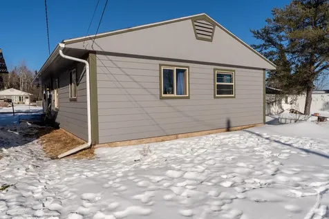 39 Edison Boulevard Silver Bay MN 55614