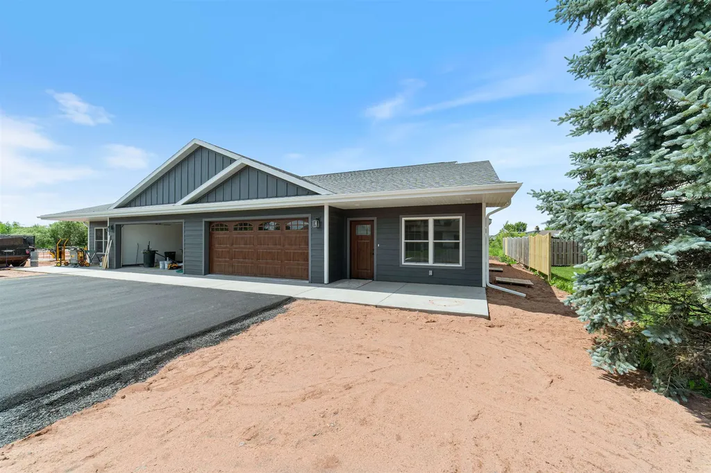 3317 Baxter Avenue Superior WI 54880