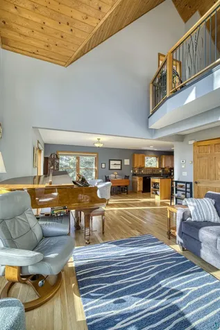 2472 Cliff View Creek Two Harbors MN 55616