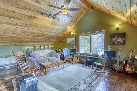 2472 Cliff View Creek Two Harbors MN 55616