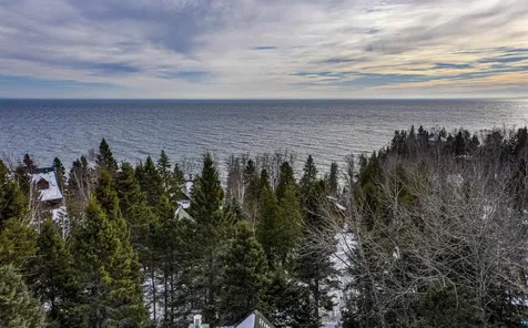 2472 Cliff View Creek Two Harbors MN 55616