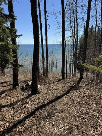 2472 Cliff View Creek Two Harbors MN 55616