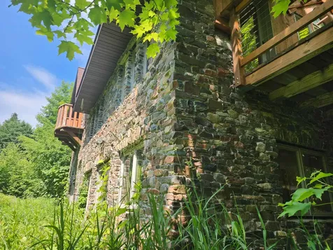 192 W Deeryard Lake Road Lutsen MN 55612