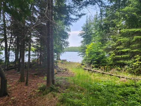 192 W Deeryard Lake Road Lutsen MN 55612