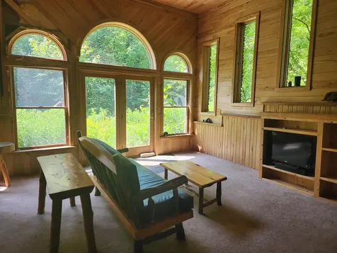 192 W Deeryard Lake Road Lutsen MN 55612