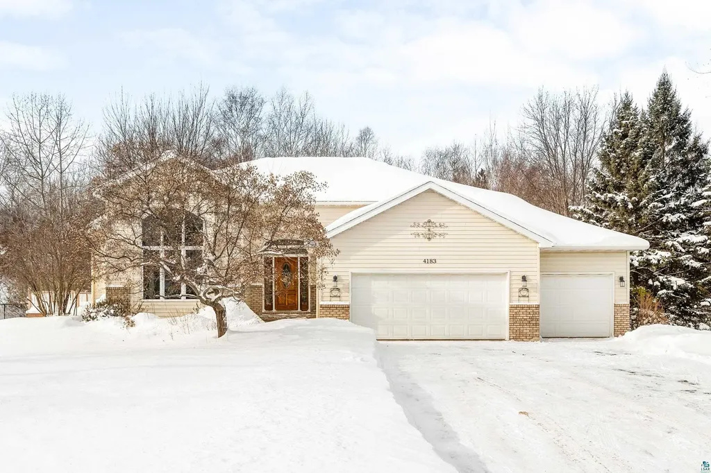 4183 W Pond Drive Hermantown MN 55811