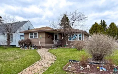 601 12th Avenue Two Harbors MN 55616