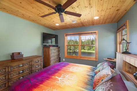 185 Sag Lake Trail Grand Marais MN 55604