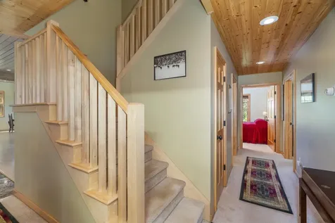 185 Sag Lake Trail Grand Marais MN 55604