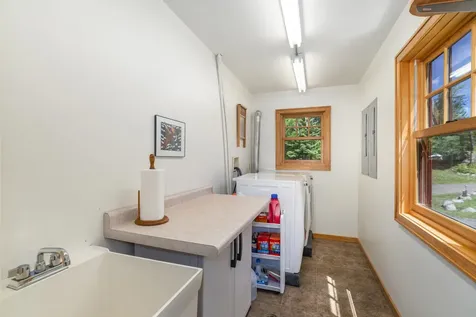 185 Sag Lake Trail Grand Marais MN 55604