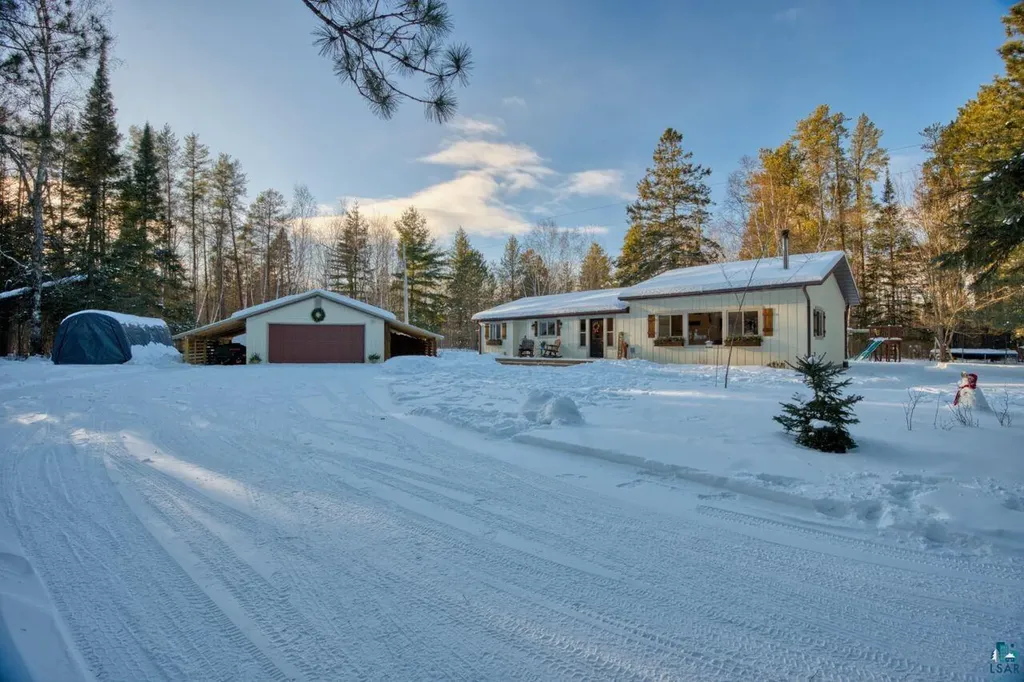 4381 Lilac Road Gilbert MN 55741-0000